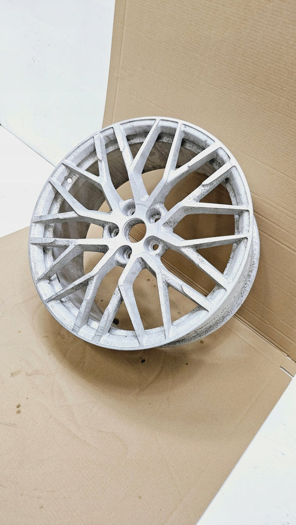 1x Alufelge 20 Zoll 8.5" 5x112 4S0601025AA Audi R8 Rim Wheel