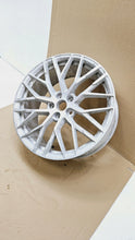 Laden Sie das Bild in den Galerie-Viewer, 1x Alufelge 20 Zoll 8.5&quot; 5x112 4S0601025AA Audi R8 Rim Wheel