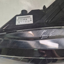 Laden Sie das Bild in den Galerie-Viewer, Frontscheinwerfer Skoda Superb 3V1941015B Xenon Links Scheinwerfer Headlight SCH9025447226ee