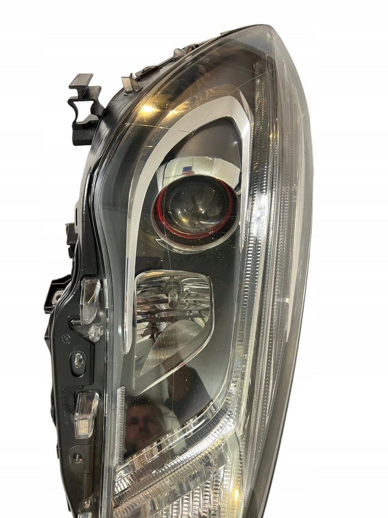 Frontscheinwerfer Mercedes-Benz Cla A1178205961 Xenon Rechts oder Links SCH1826949778xl