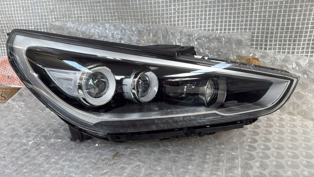 Frontscheinwerfer Hyundai I30 LED Rechts Scheinwerfer Headlight SCH4022046423xc