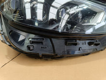 Laden Sie das Bild in den Galerie-Viewer, Frontscheinwerfer Mercedes-Benz W213 A2139066810 LED Rechts Headlight SCH1286898252id