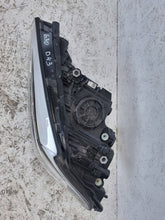 Laden Sie das Bild in den Galerie-Viewer, Frontscheinwerfer BMW 5 G31 G30 7439193-04 Links Scheinwerfer Headlight