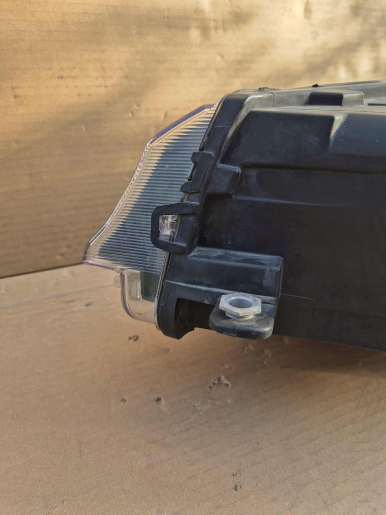 Frontscheinwerfer VW Caddy IV 2K8941006B L1BB-13E014-CE Rechts Headlight SCH5634551221ct
