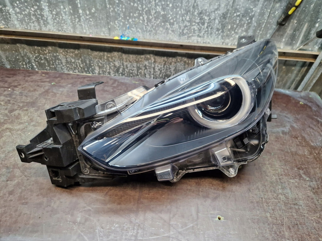 Frontscheinwerfer Mazda 3 Bm B630-51040 Links Scheinwerfer Headlight