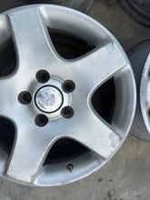 Load image into Gallery viewer, 4x Alufelge 17 Zoll 7.5" 5x120 55ET Glanz Silber 7L6601025E VW Touareg Rim Wheel FEL1402595151vn