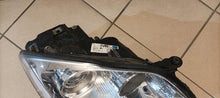 Load image into Gallery viewer, Frontscheinwerfer Mercedes-Benz W164 A1648203261 Rechts Scheinwerfer Headlight