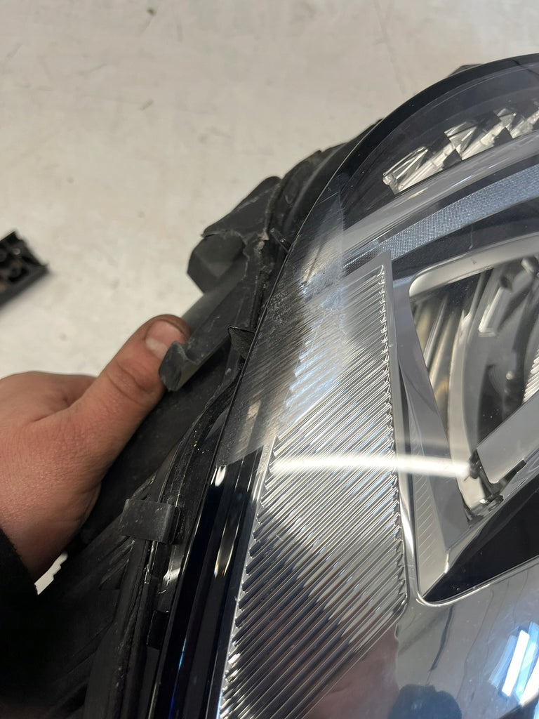 Frontscheinwerfer VW Touran 5TB941035 LED Links Scheinwerfer Headlight