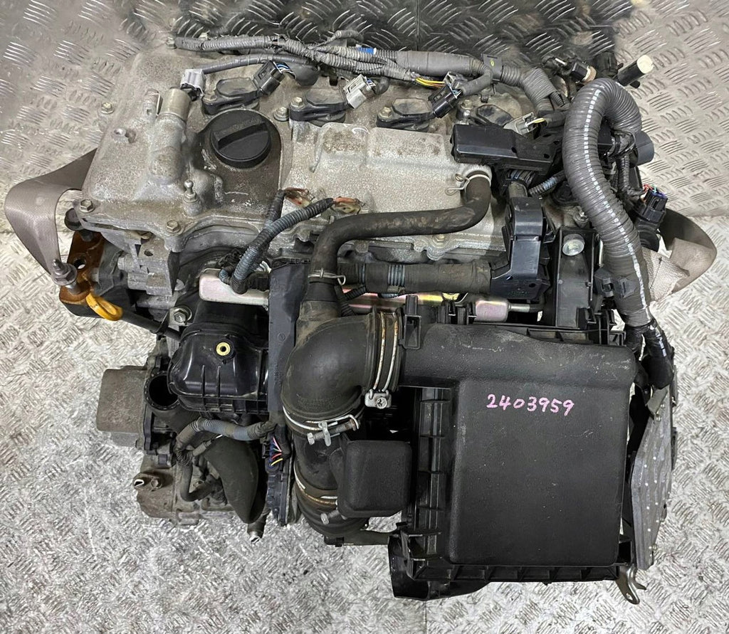Motor Toyota Prius Plus 2ZR 1.8 2012 Hybrid Engine Komplett