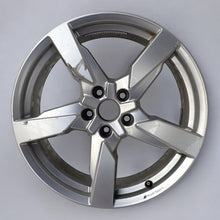 Load image into Gallery viewer, 1x Alufelge 19 Zoll 8.0&quot; 8S0601025 Audi Tt Rim Wheel