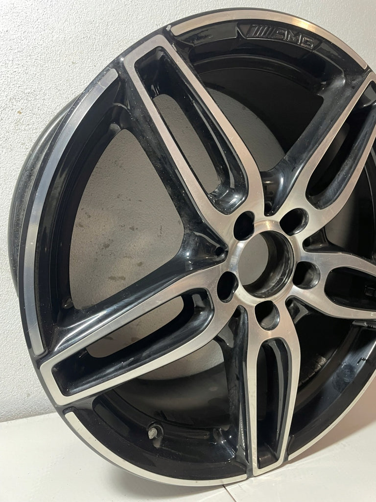 1x Alufelge 18 Zoll 7.5" 5x112 52ET Silber A1764010700 Mercedes-Benz W176 FEL3650095562uo