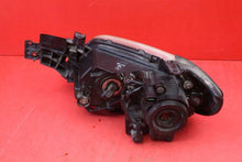 Laden Sie das Bild in den Galerie-Viewer, Frontscheinwerfer Mitsubishi Outlander I Rechts Scheinwerfer Headlight