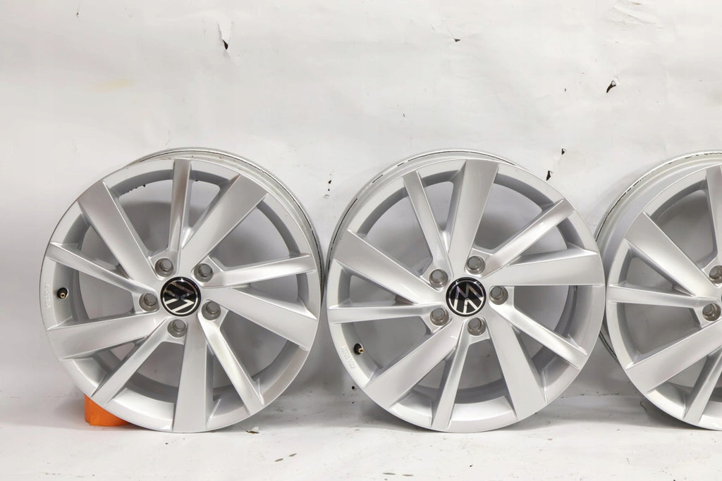 4x Alufelge 17 Zoll 6.5" 5x112 46ET Matt 5H0071497 VW Golf Viii Rim Wheel FEL1773452349ky