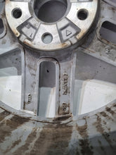 Load image into Gallery viewer, 1x Alufelge 17 Zoll 8.5" 5x112 50ET Glanz Silber 8S0601025A Audi Tt Rim Wheel FEL1764568543hf
