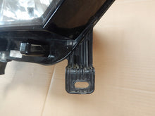 Laden Sie das Bild in den Galerie-Viewer, Frontscheinwerfer Renault Master I 260105567R Rechts Scheinwerfer Headlight SCH3482125507ok