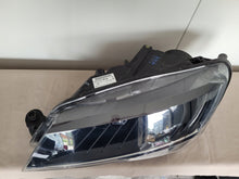 Laden Sie das Bild in den Galerie-Viewer, Frontscheinwerfer Skoda Superb III 3V1941015B Links Scheinwerfer Headlight SCH6710204609le