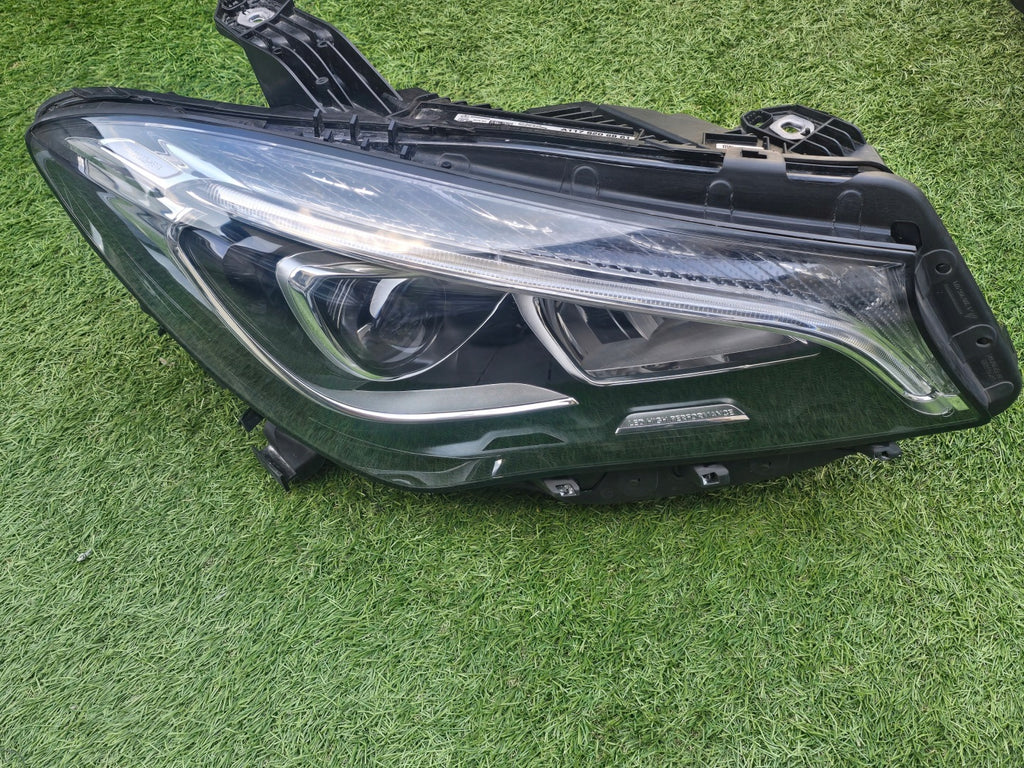 Frontscheinwerfer Mercedes-Benz Cla A1178206861 Rechts Scheinwerfer Headlight SCH6298820397gk