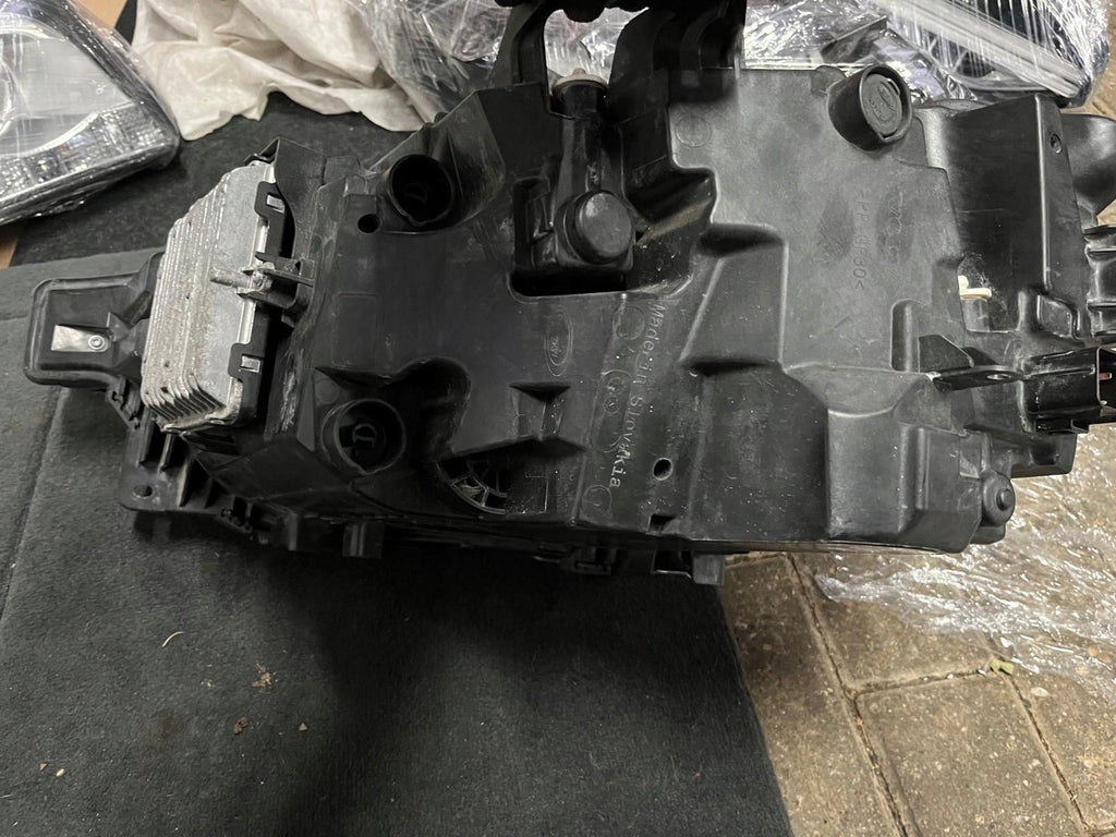 Frontscheinwerfer Volvo Xc60 II Full LED Ein Stück (Rechts oder Links) Headlight SCH2658749080qe