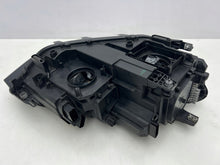 Laden Sie das Bild in den Galerie-Viewer, Frontscheinwerfer VW Touran 5TB941081B Full LED Ein Stück (Rechts oder Links)