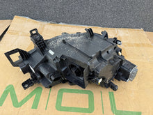 Laden Sie das Bild in den Galerie-Viewer, Frontscheinwerfer VW Id.4 11B941035 LED Ein Stück (Rechts oder Links) Headlight SCH6809820591au