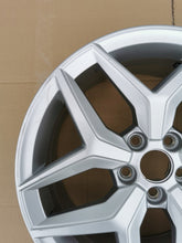 Load image into Gallery viewer, 1x Alufelge 17 Zoll 7.0&quot; 5x100 51ET Glanz Silber 6F0601025C Seat Ibiza V