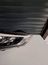 Laden Sie das Bild in den Galerie-Viewer, Frontscheinwerfer Hyundai Tucson D7921110B0 Rechts Scheinwerfer Headlight SCH3543574880cd