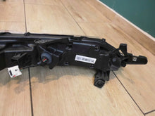 Laden Sie das Bild in den Galerie-Viewer, Frontscheinwerfer Mitsubishi Eclipse Cross I EDM92205010 LED Links Headlight SCH7735480755va