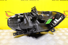 Laden Sie das Bild in den Galerie-Viewer, Frontscheinwerfer Ford 5A5BD47 Full LED Links Scheinwerfer Headlight SCH1450890300qq