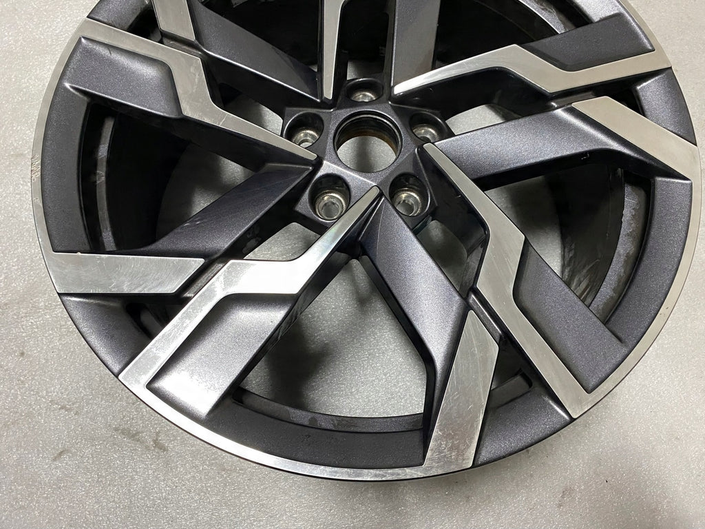 1x Alufelge 19 Zoll 8.0" 5x112 45ET 57A601025AE 57A601025AF Skoda Karoq