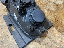 Load image into Gallery viewer, Frontscheinwerfer Dacia Spring 260607303R Ein Stück (Rechts oder Links)