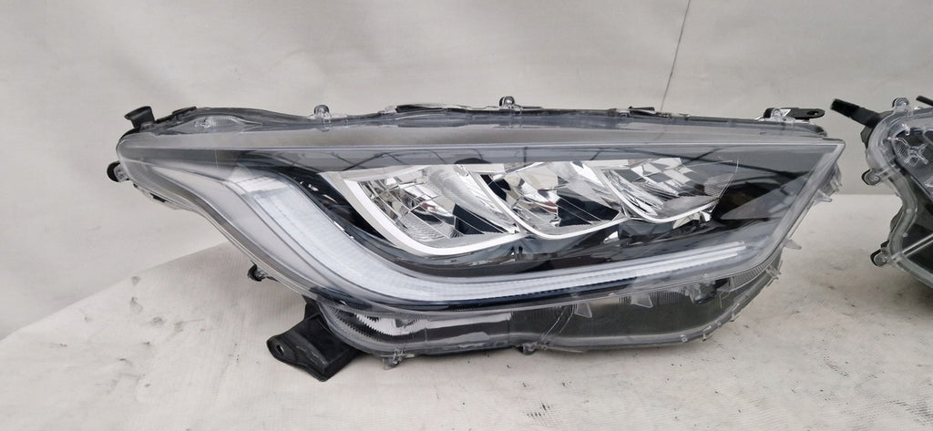 Frontscheinwerfer Toyota 4 Yaris LED Ein Stück (Rechts oder Links) Headlight