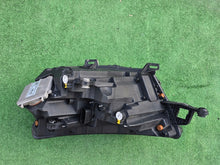 Load image into Gallery viewer, Frontscheinwerfer Skoda Kamiq 658941016 LED Rechts Scheinwerfer Headlight SCH9703034228px