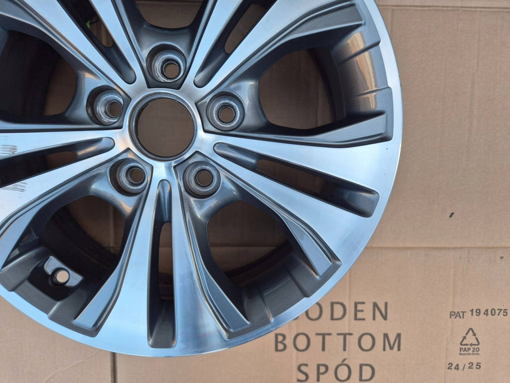 1x Alufelge 16 Zoll 6.0" 5x114.3 51ET 529101P650 Kia Venga Rim Wheel FEL4038935502qh