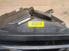 Laden Sie das Bild in den Galerie-Viewer, Frontscheinwerfer Ford Fiesta L1BB-13E015-CE Links Scheinwerfer Headlight SCH2755255827jq