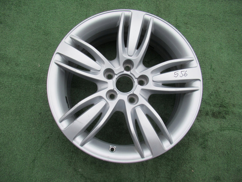 1x Alufelge 17 Zoll 6.5" 5x112 33ET Glanz Silber 8U0601025E Audi Q3 Rim Wheel