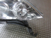 Laden Sie das Bild in den Galerie-Viewer, Frontscheinwerfer Honda Cr-V III OE2025- Xenon Ein Stück (Rechts oder Links) SCH4615675233bw