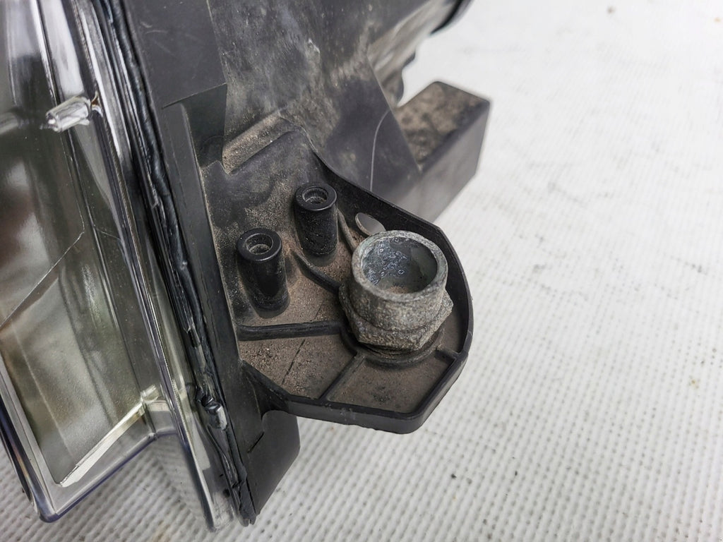 Frontscheinwerfer Mercedes-Benz W204 A2048203059 Xenon Rechts Headlight SCH1349853409bb