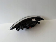 Laden Sie das Bild in den Galerie-Viewer, Frontscheinwerfer Renault Captur 260606152R Links Scheinwerfer Headlight SCH9153865285vo