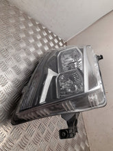 Load image into Gallery viewer, Frontscheinwerfer VW Crafter 7C1941006B Rechts Scheinwerfer Headlight SCH8810652753od