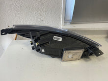 Laden Sie das Bild in den Galerie-Viewer, Frontscheinwerfer Ford Focus JX7B-13E017 LED Ein Stück (Rechts oder Links) SCH9892456812tw