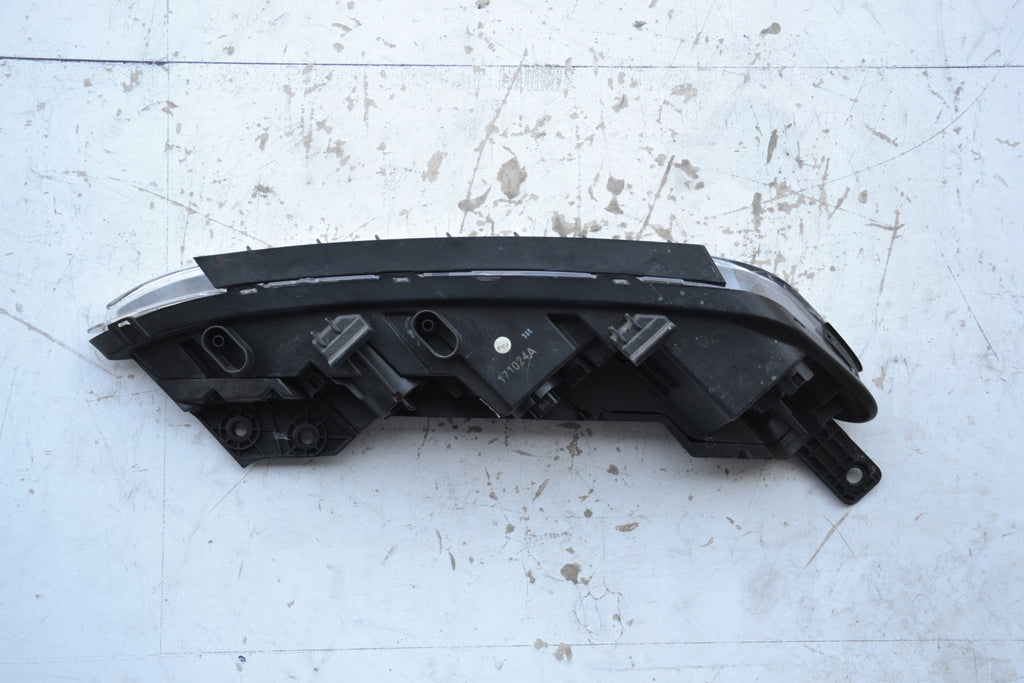 Frontscheinwerfer Hyundai Kona 92207-J90 Links Scheinwerfer Headlight SCH9752630005ta