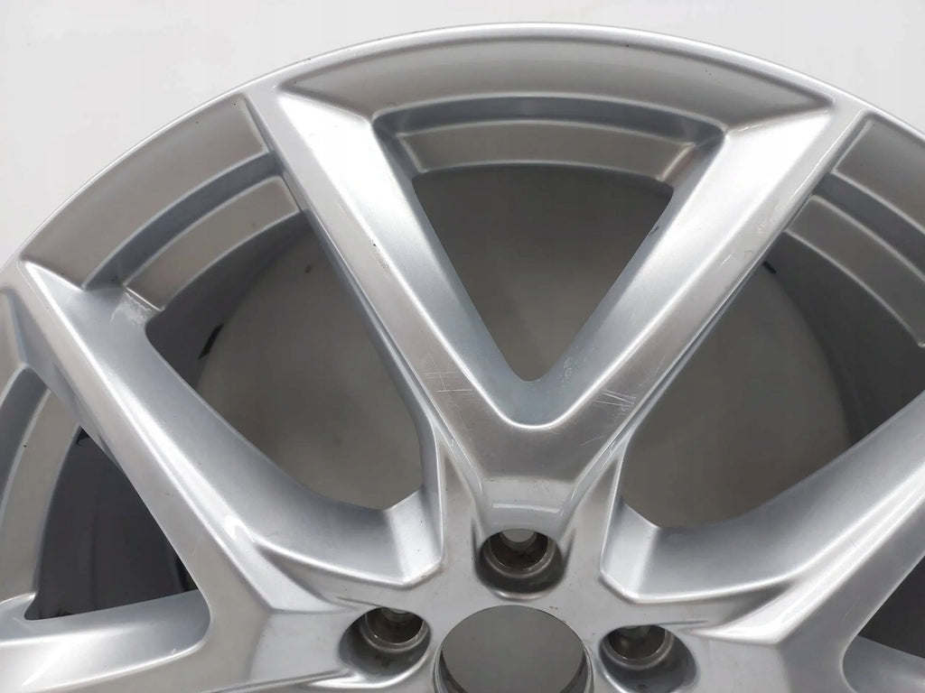 1x Alufelge 18 Zoll 7.5" 5x108 50,5ET Glanz Silber 31680354 Volvo Xc60 Xc40