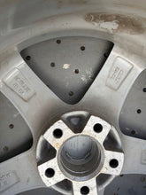 Load image into Gallery viewer, 1x Alufelge 18 Zoll 7.5" 4x114.3 39ET FRE758 Honda I Rim Wheel FEL1088681286ub