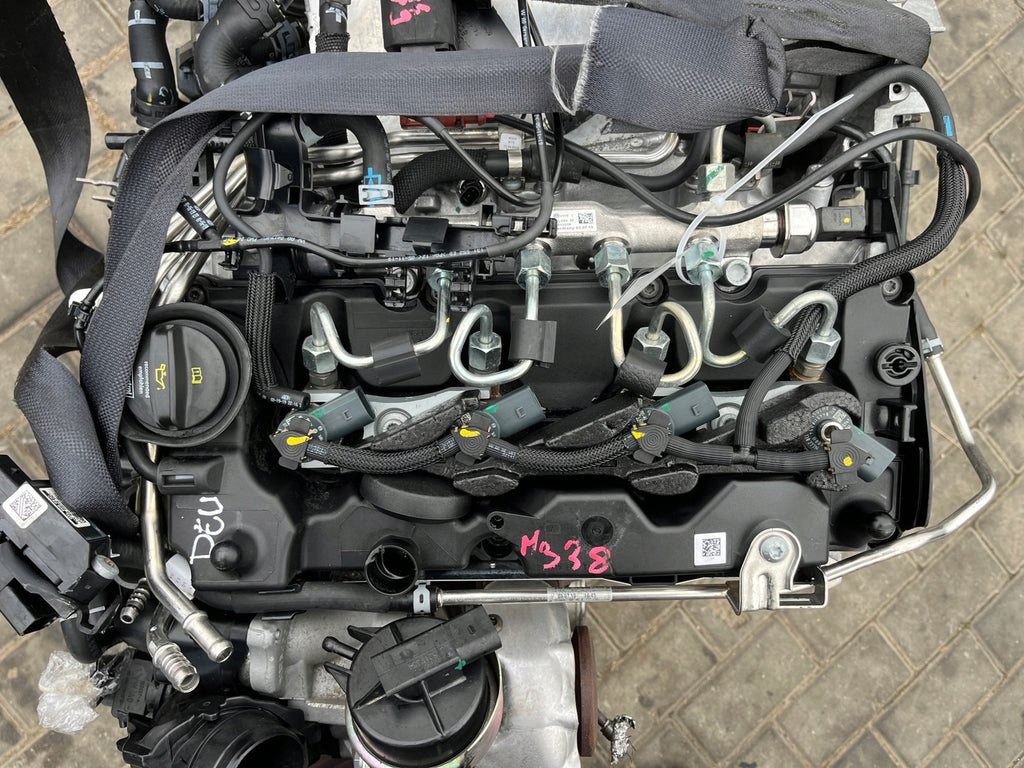 Motor Audi A4 B9 DEU 2.0 TDI Diesel Engine Komplett