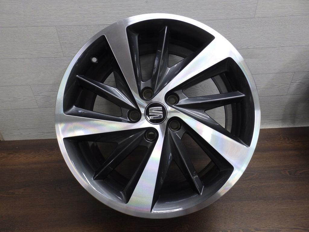 4x Alufelge 18 Zoll 7.5" 5x112 51ET Glanz Grau 5F0601025E Mg Leon Rim Wheel FEL9405551522sh