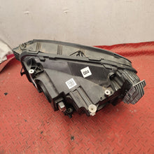 Laden Sie das Bild in den Galerie-Viewer, Frontscheinwerfer Mercedes-Benz W247 A2479063200 Full LED Rechts Headlight SCH2335826263ka