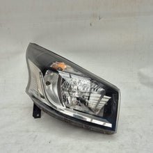 Laden Sie das Bild in den Galerie-Viewer, Frontscheinwerfer Renault Trafic III 260109424R Rechts Scheinwerfer Headlight SCH4101262938ip