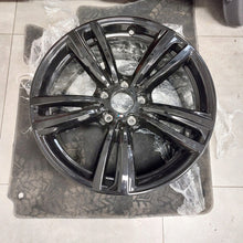 Laden Sie das Bild in den Galerie-Viewer, 1x Alufelge 16 Zoll 8.5" 5x120 47ET 7852494 BMW 3 F30 Rim Wheel FEL2418870502xq