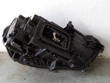 Laden Sie das Bild in den Galerie-Viewer, Frontscheinwerfer Mercedes-Benz Cla A1189062500 LED Rechts oder Links SCH3154449087iz