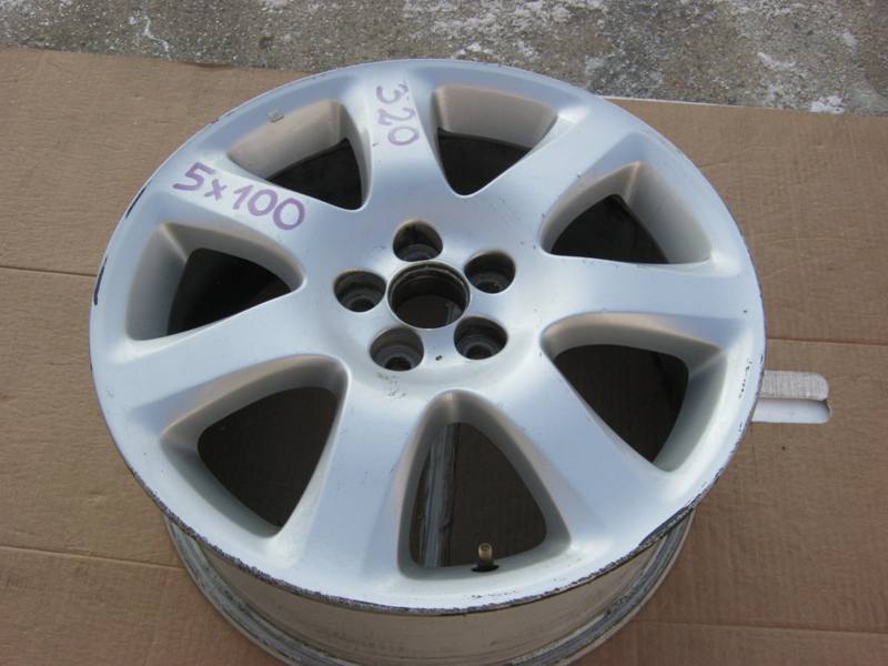 1x Alufelge 17 Zoll 7.0" 5x100 45ET 42611-0515D Toyota Avensis Rim Wheel